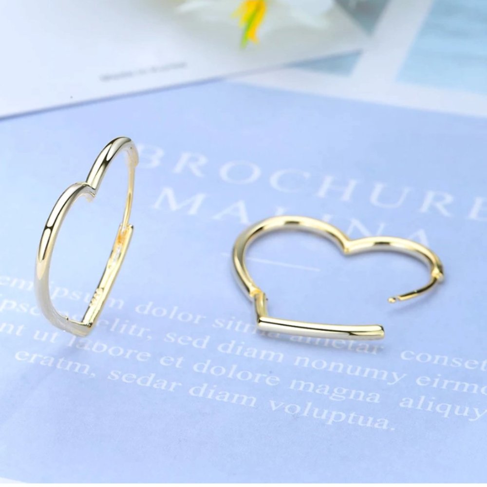925 Silver Love Heart Hoop Earrings - Picture 6 of 12